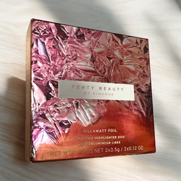 Fenty Beauty Killawatt Foil Ftrrdtyle Highlighter Duo (7daywknd/Poolside) - Picture 14 of 14
